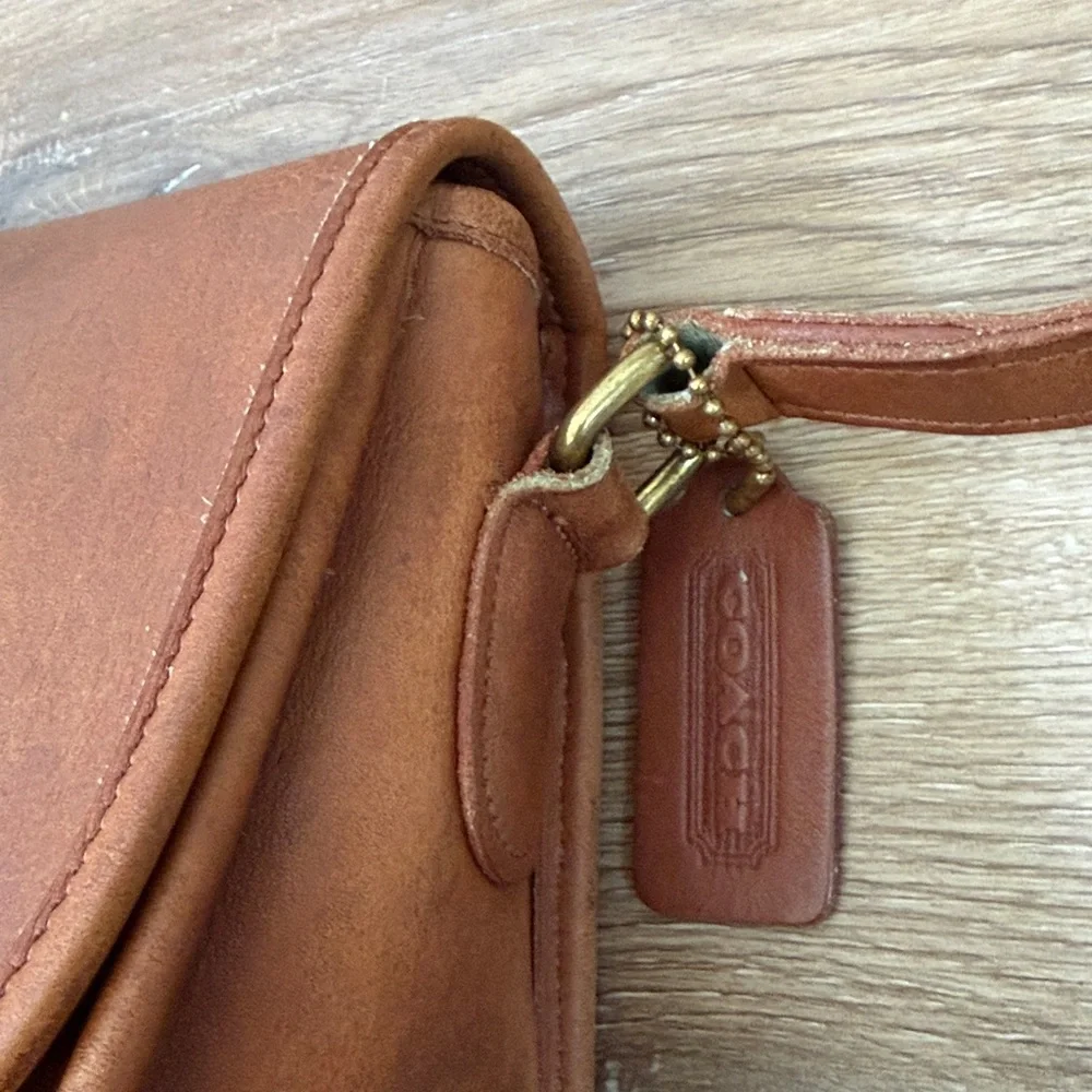 Coach Vintage City Bag Tan 9790 - Picture 3 of 10